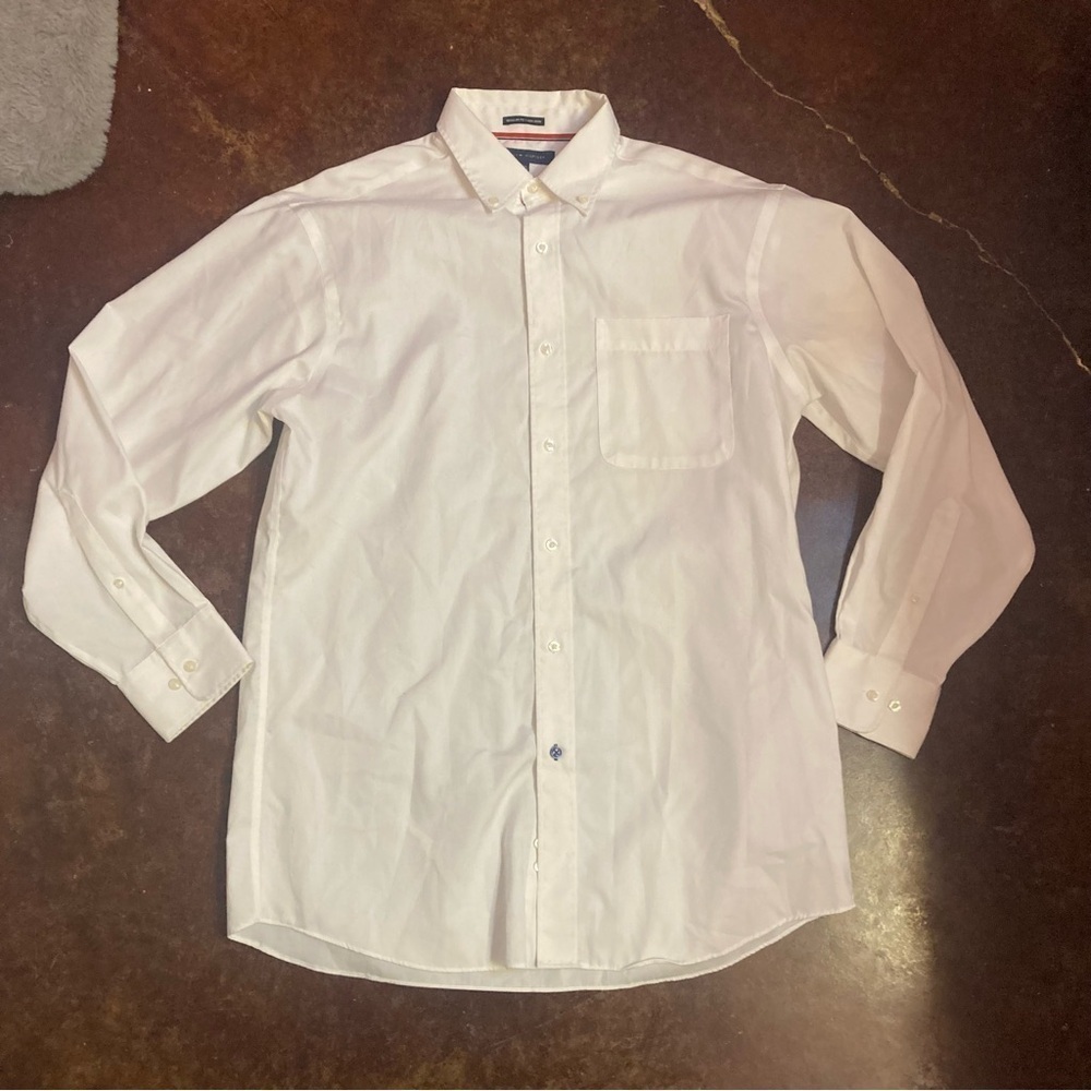 Men’s Tommy Hilfiger White Button Front Dress Shirt